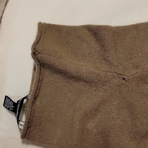 Ellen Tracy Cashmere Sweater - Picture 7 of 9